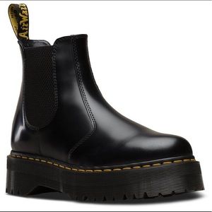 Dr/Doc Martens 2976 platform boot